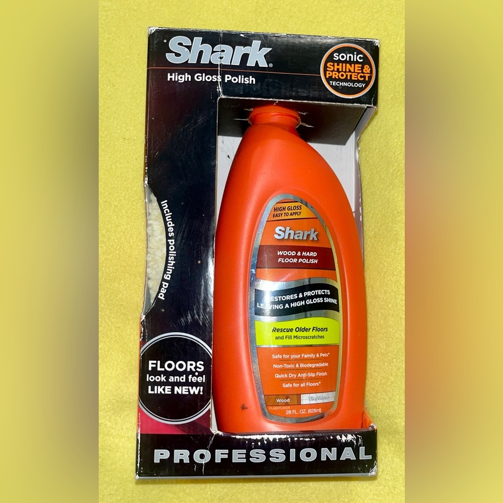 SHARK Wood & Hard Floor Cleaner Wood Floor Polish 28 oz. Discontinued NEW SEALED